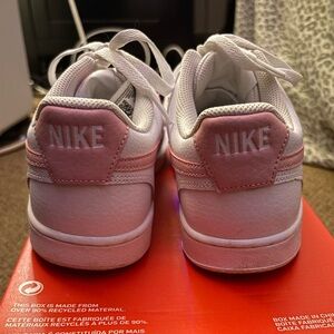 Nike Women’s White and Pink Sneakers